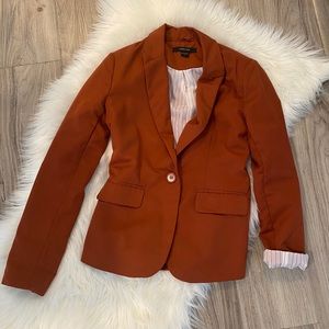 Paper tee Burnt orange blazer